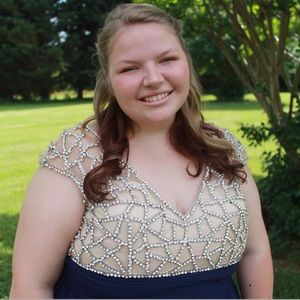 Meet your Posher, Cydna anne